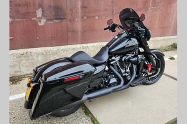 HARLEY-DAVIDSON ROAD (2018) thumbnail 4