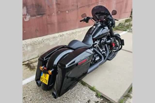 HARLEY-DAVIDSON ROAD (2018) thumbnail 5