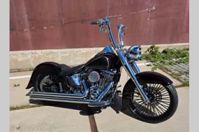 HARLEY-DAVIDSON FAT (2002) thumbnail 1