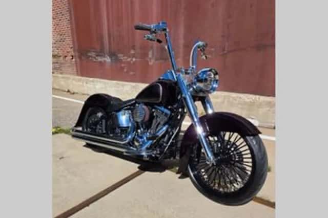 HARLEY-DAVIDSON FAT (2002) thumbnail 3