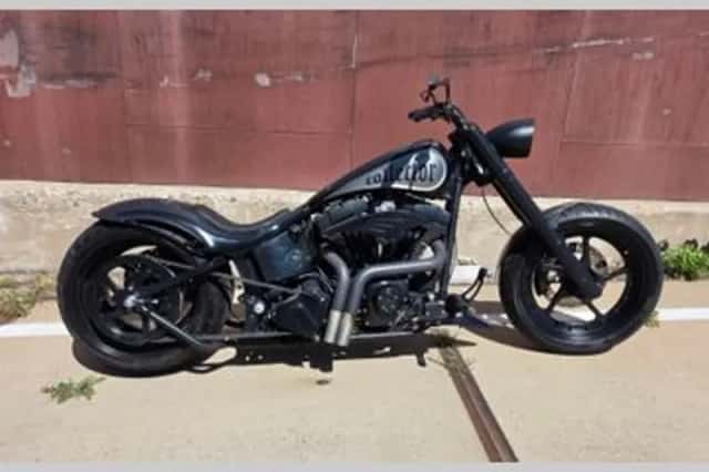 HARLEY-DAVIDSON "BONE COLLECTOR" SOFTAIL (2006) thumbnail 1