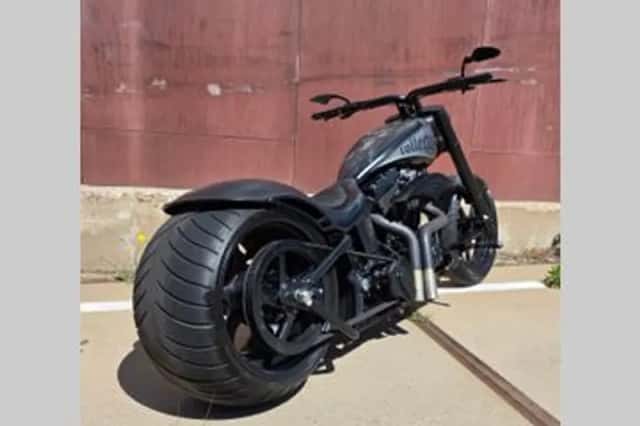 HARLEY-DAVIDSON "BONE COLLECTOR" SOFTAIL (2006) thumbnail 2