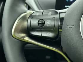 BYD ATTO_3 (2025) thumbnail 18