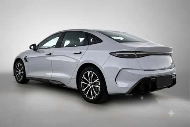 BYD Seal (2026) thumbnail 4
