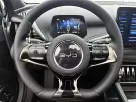 BYD ATTO_3 (2025) thumbnail 19