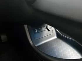 BYD ATTO_3 (2025) thumbnail 26