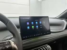 BYD ATTO_3 (2025) thumbnail 8