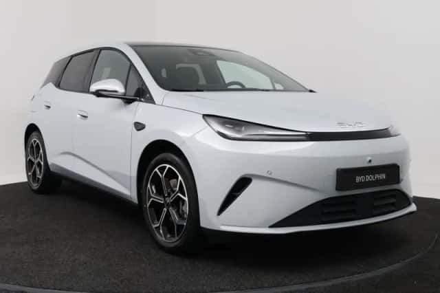 BYD Dolphin (2026) thumbnail 2
