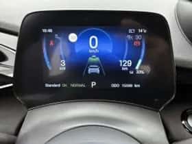 BYD Dolphin (2025) thumbnail 6
