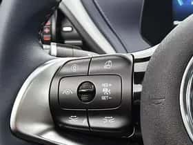 BYD ATTO_3 (2024) thumbnail 15