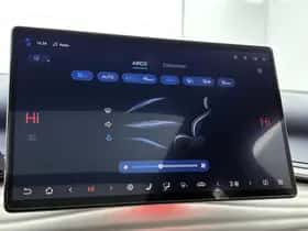 BYD ATTO_3 (2024) thumbnail 10