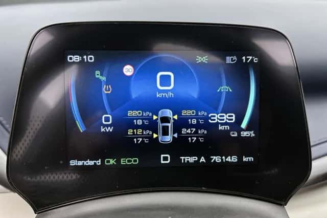 BYD ATTO_3 (2023) thumbnail 5