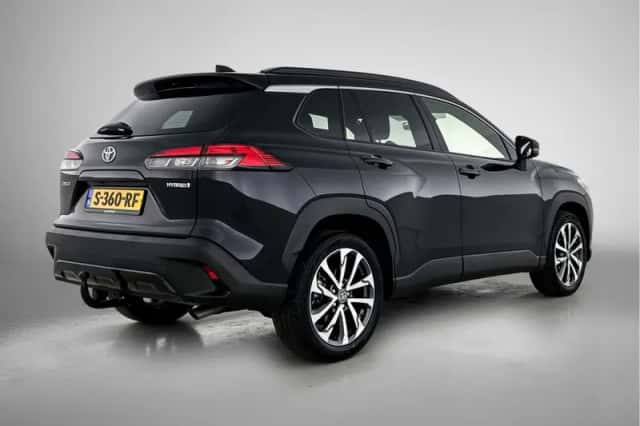Toyota Corolla_Cross (2023) thumbnail 2