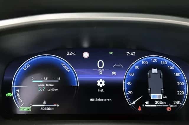 Toyota Corolla_Cross (2023) thumbnail 5