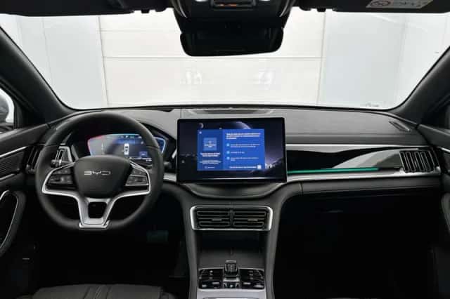 BYD Seal U (2026) thumbnail 2