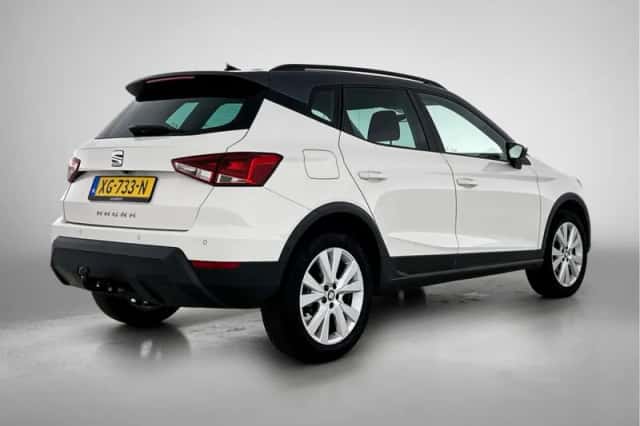 SEAT Arona (2019) thumbnail 2