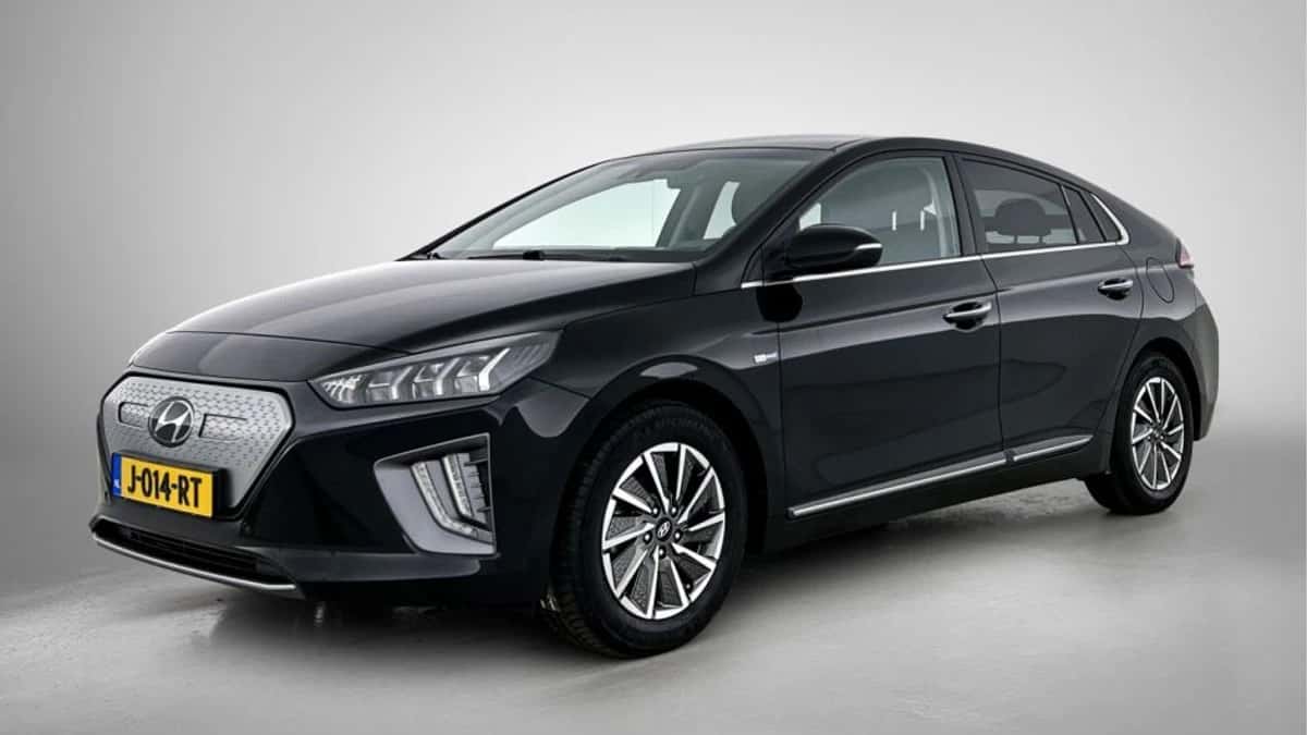 Hyundai Ioniq (2020) — foto 1