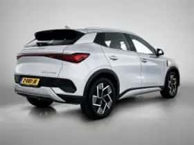 BYD ATTO_3 (2024) thumbnail 3