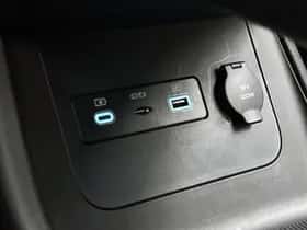 BYD ATTO_3 (2024) thumbnail 24