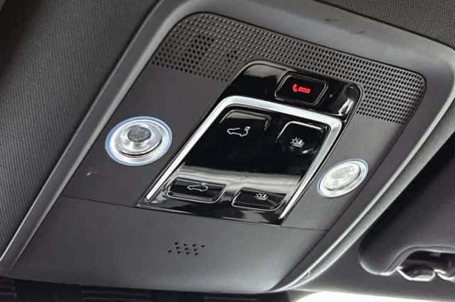 BYD ATTO_3 (2024) thumbnail 25