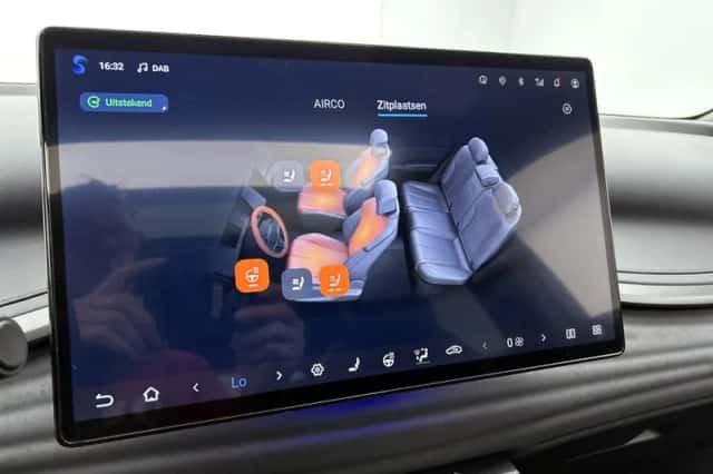 BYD ATTO_3 (2025) thumbnail 20
