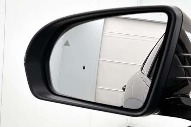 BYD ATTO_3 (2025) thumbnail 39