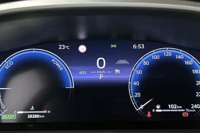Toyota Corolla_Cross (2024) thumbnail 5
