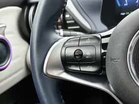 BYD ATTO_3 (2024) thumbnail 15