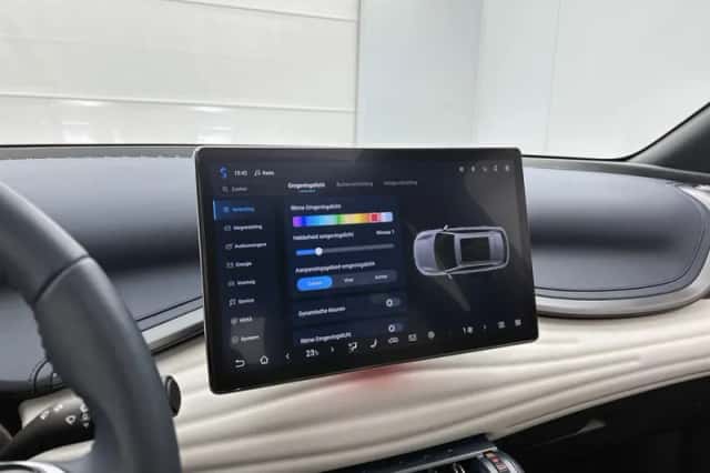 BYD ATTO_3 (2025) thumbnail 30