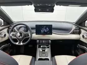 BYD ATTO_3 (2025) thumbnail 6