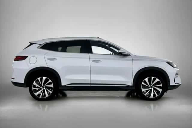 BYD SEAL_U (2026) thumbnail 4