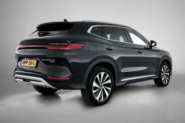 BYD SEAL_U (2025) thumbnail 2