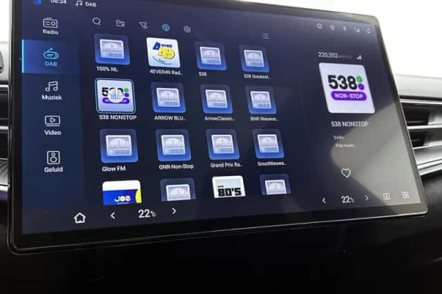 BYD Seal (2025) thumbnail 8