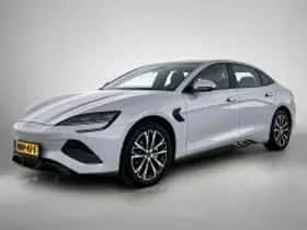 BYD Seal (2025) thumbnail 2