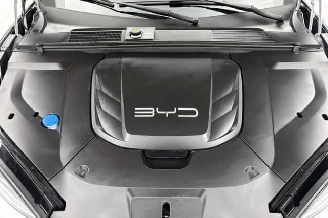 BYD Seal (2025) thumbnail 33