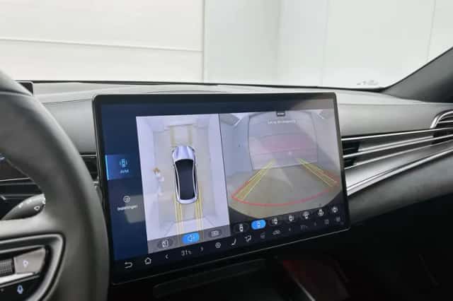 BYD Seal (2025) thumbnail 9