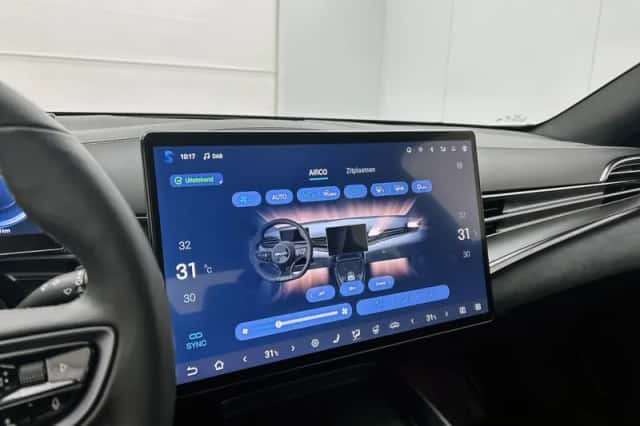 BYD Seal (2025) thumbnail 10