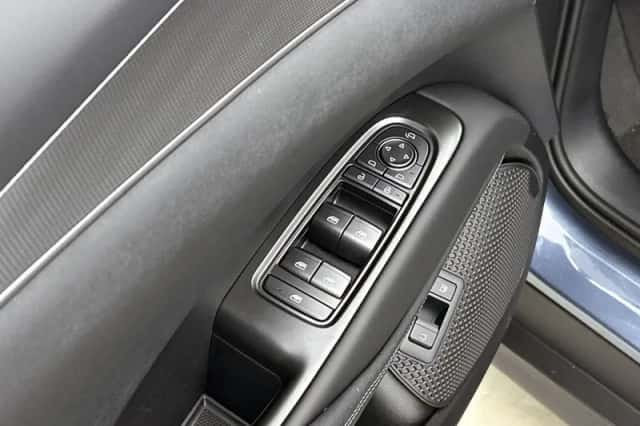 BYD Seal (2025) thumbnail 16