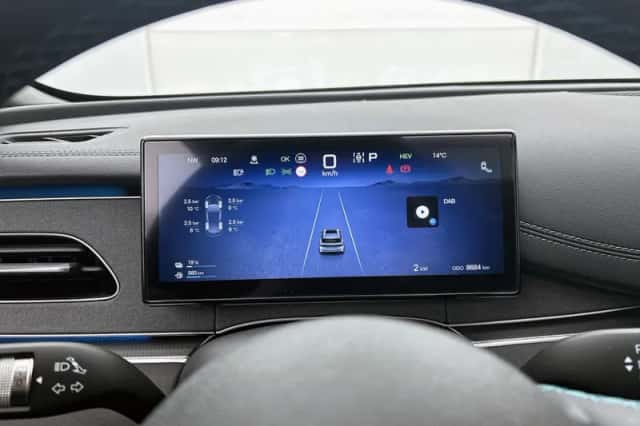 BYD Seal (2025) thumbnail 3