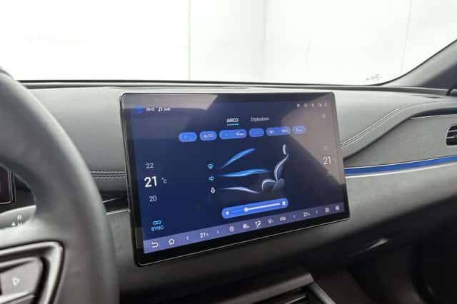 BYD Seal (2025) thumbnail 7