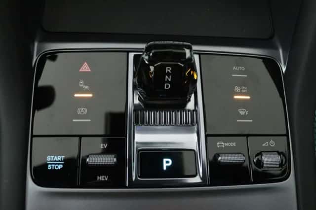 BYD SEAL_U (2026) thumbnail 13