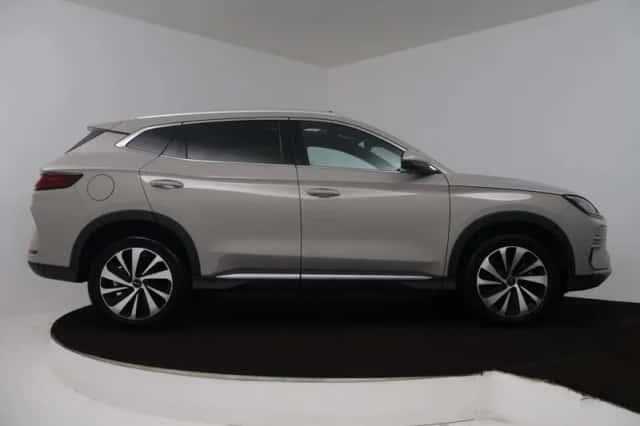 BYD SEAL_U (2026) thumbnail 14