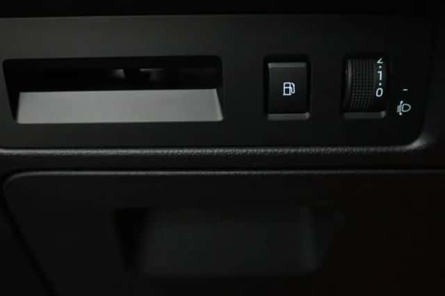 BYD SEAL_U (2026) thumbnail 5