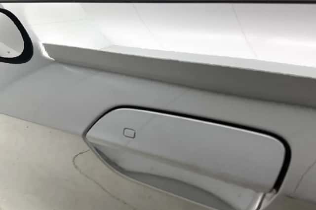BYD Dolphin (2025) thumbnail 12