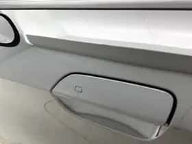 BYD Dolphin (2025) thumbnail 12