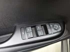 BYD Dolphin (2025) thumbnail 24