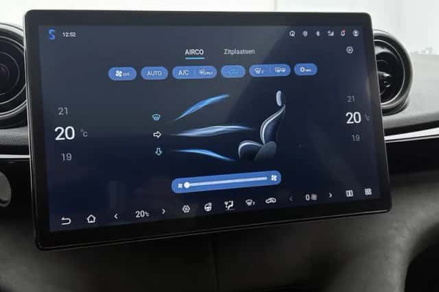 BYD Dolphin (2025) thumbnail 10