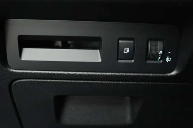 BYD SEAL_U (2026) thumbnail 5