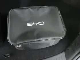 BYD Seal (2025) thumbnail 32