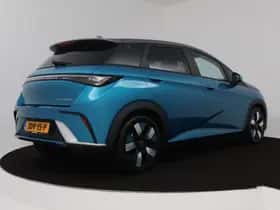 BYD Dolphin (2025) thumbnail 2